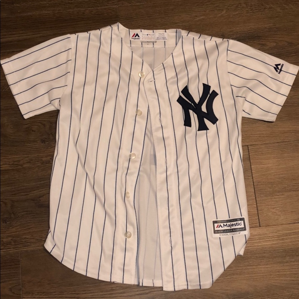 New York Yankee youth jersey